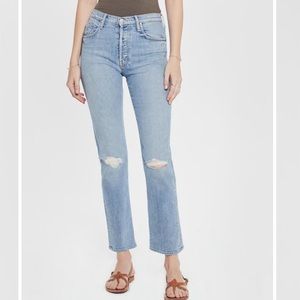 Mother Tom Cat ankle